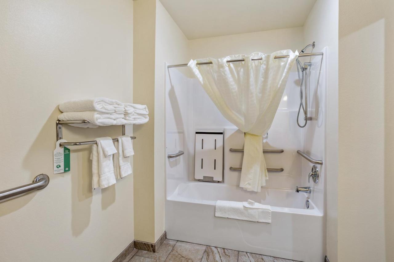 Cobblestone Hotel & Suites International Falls Dış mekan fotoğraf
