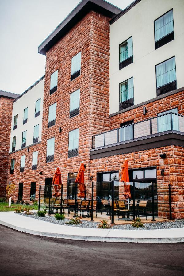 Cobblestone Hotel & Suites International Falls Dış mekan fotoğraf