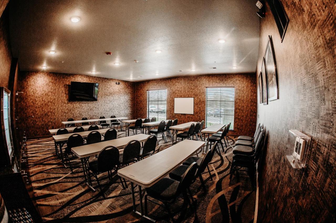 Cobblestone Hotel & Suites International Falls Dış mekan fotoğraf